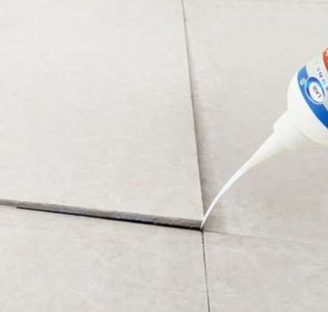 海阳瓷砖空鼓维修公司分享卫生间瓷砖脱落的原因可能有以下几点